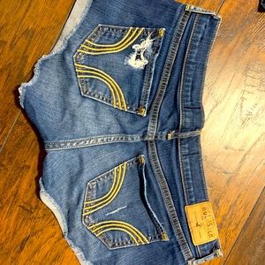 Like new hollister shorts